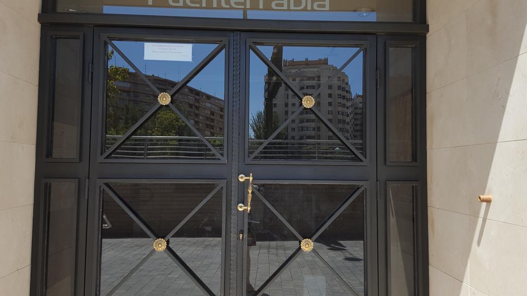 Pensión Fuenterrabía Saragoça Exterior foto